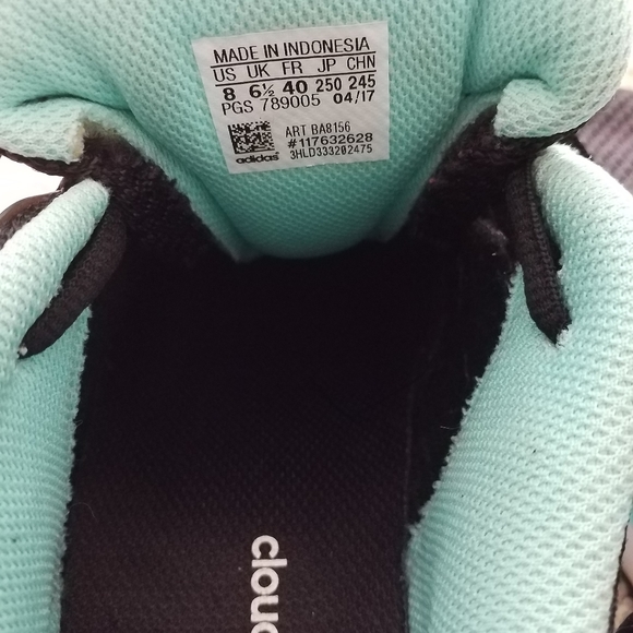 Adidas Running Shoes - Picture 8 of 9